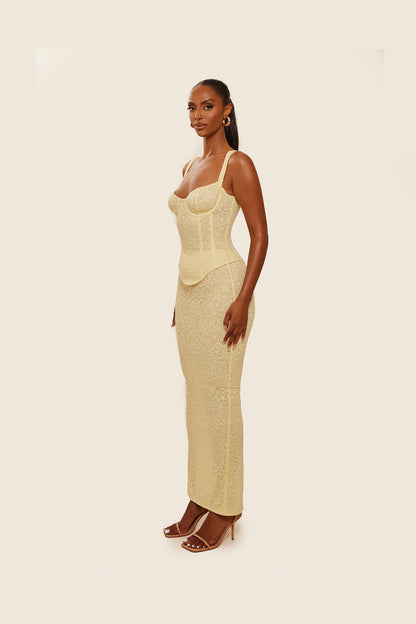 Conjunto de Maxifalda y Corsé de Encaje Ajustado en Amarillo
