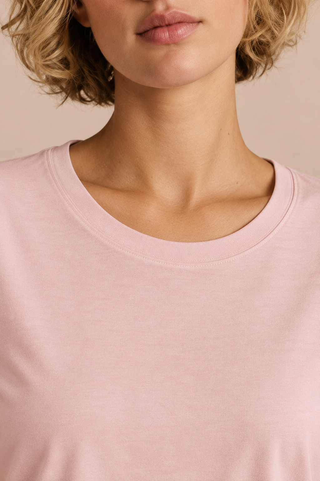 ROSALIE - detalle del cuello