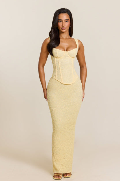 Conjunto de Maxifalda y Corsé de Encaje Ajustado en Amarillo